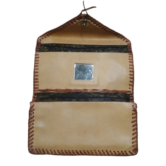 Handmade Tooled Embossed Leather Wallet 4  Compartments Brown Tan - Picture 3 of 5